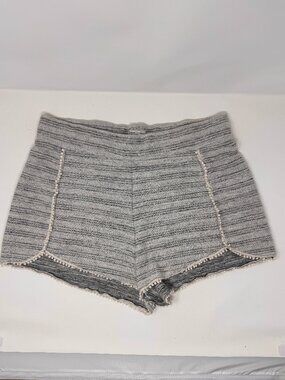 Melrose & Market Striped Pom-Pom Trim Boho Shorts Grey White Size L Like New